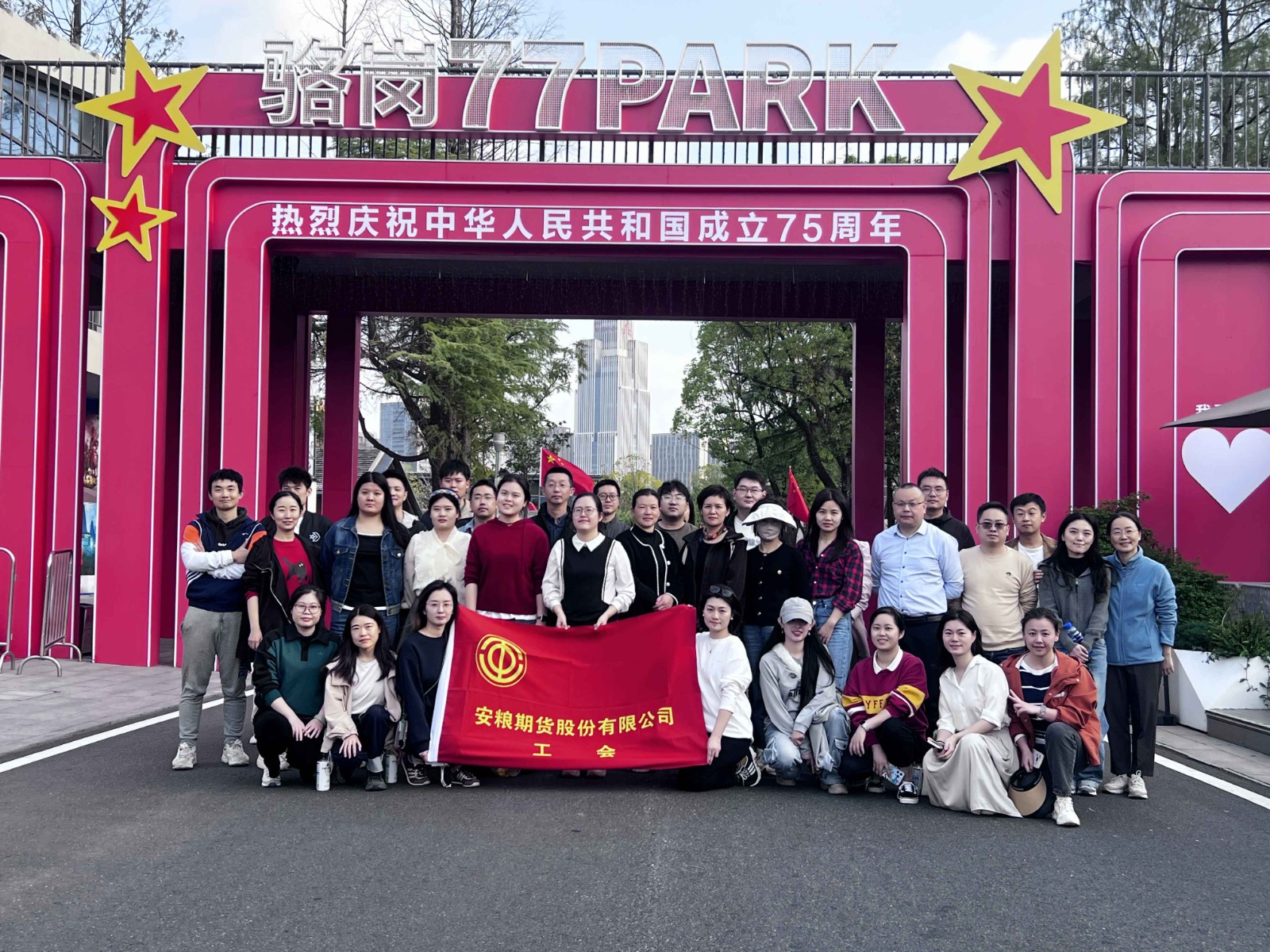 照片1.jpg 照片1.jpg